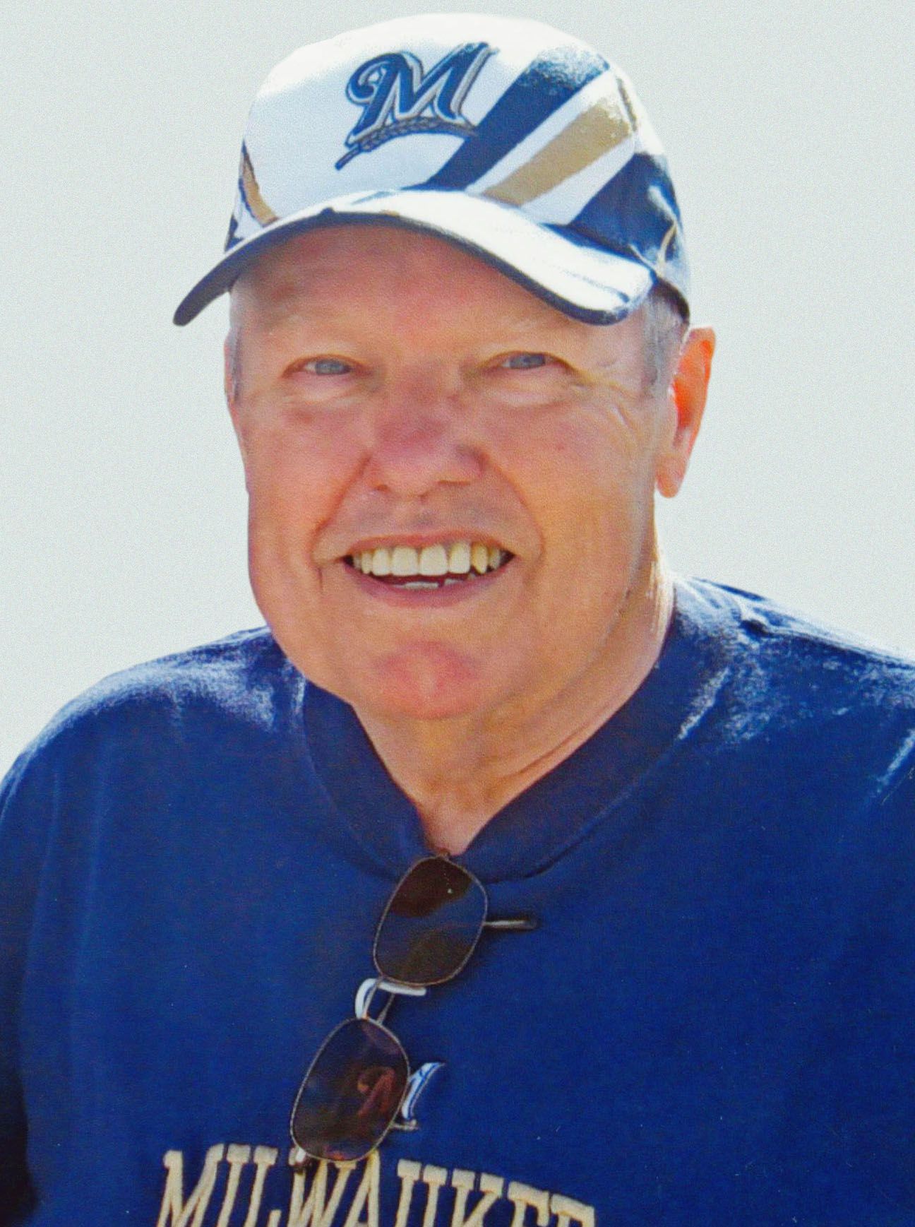 Thomas W Mallon
