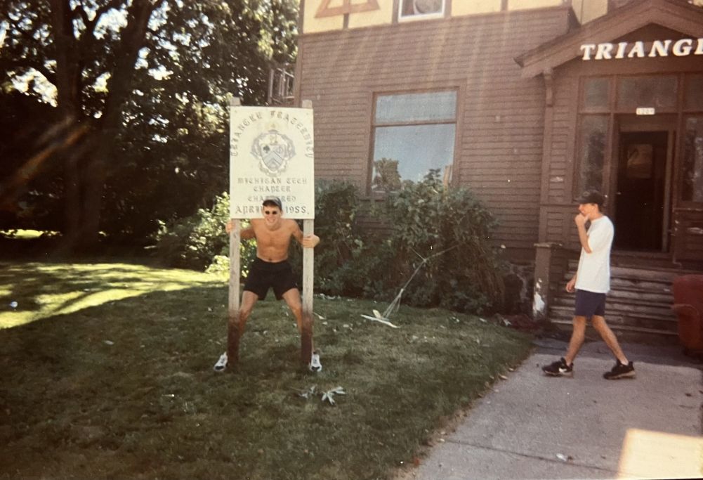 Memorial wall photo