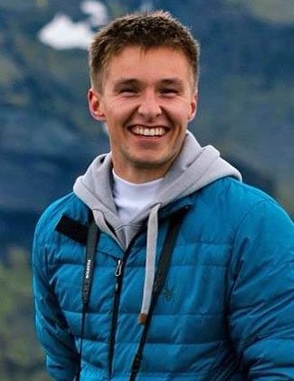Derek William Schwarting