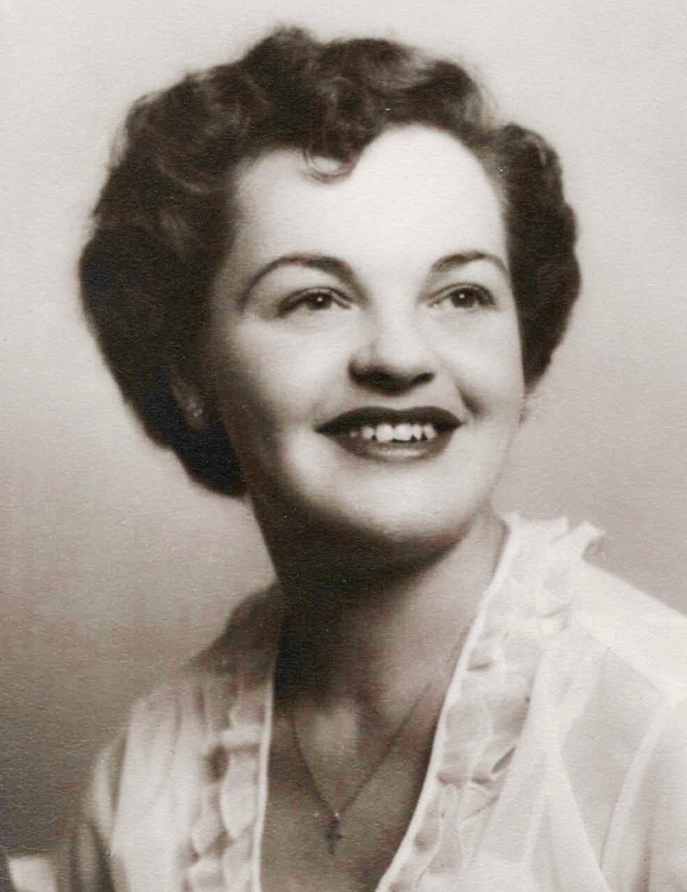 Darlene DeEtte Vroman