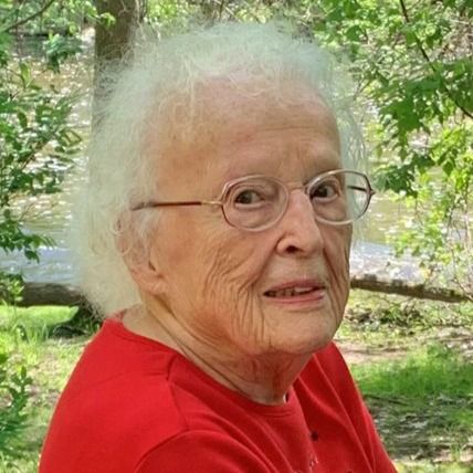 Hilma Selma "Chris" Trollop's obituary photo'