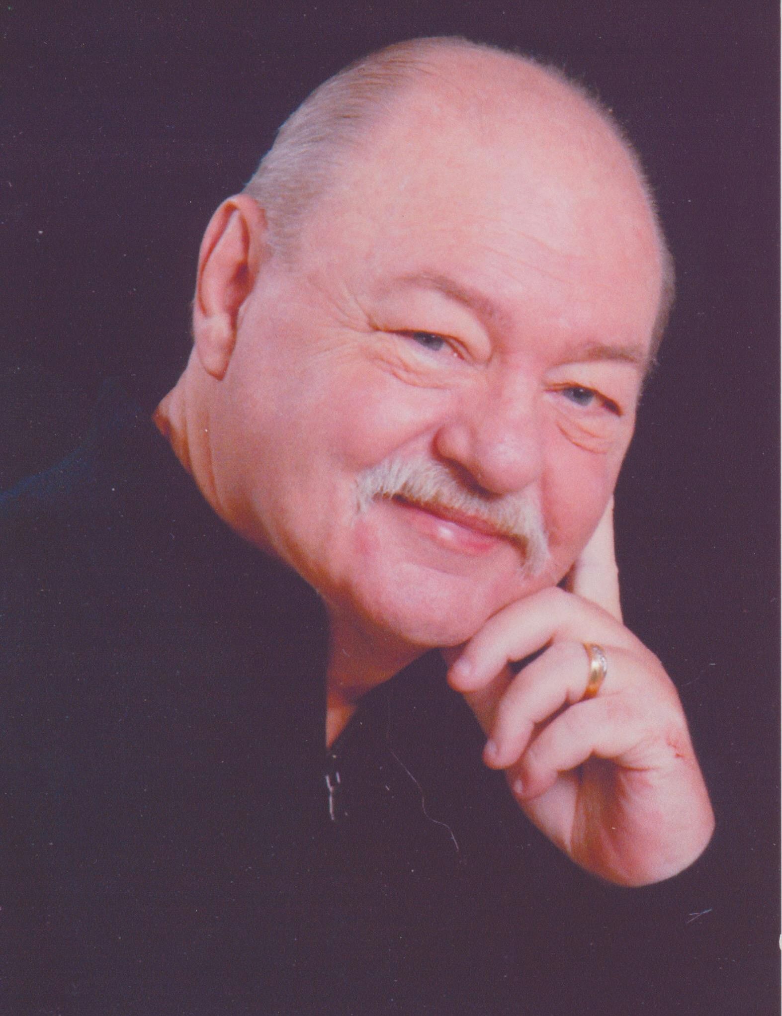 Gene Lee Carlisle