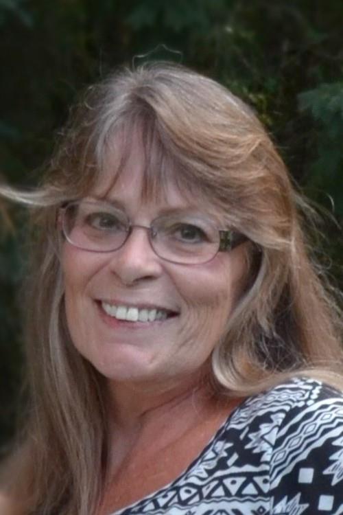 Lynette F Nehls