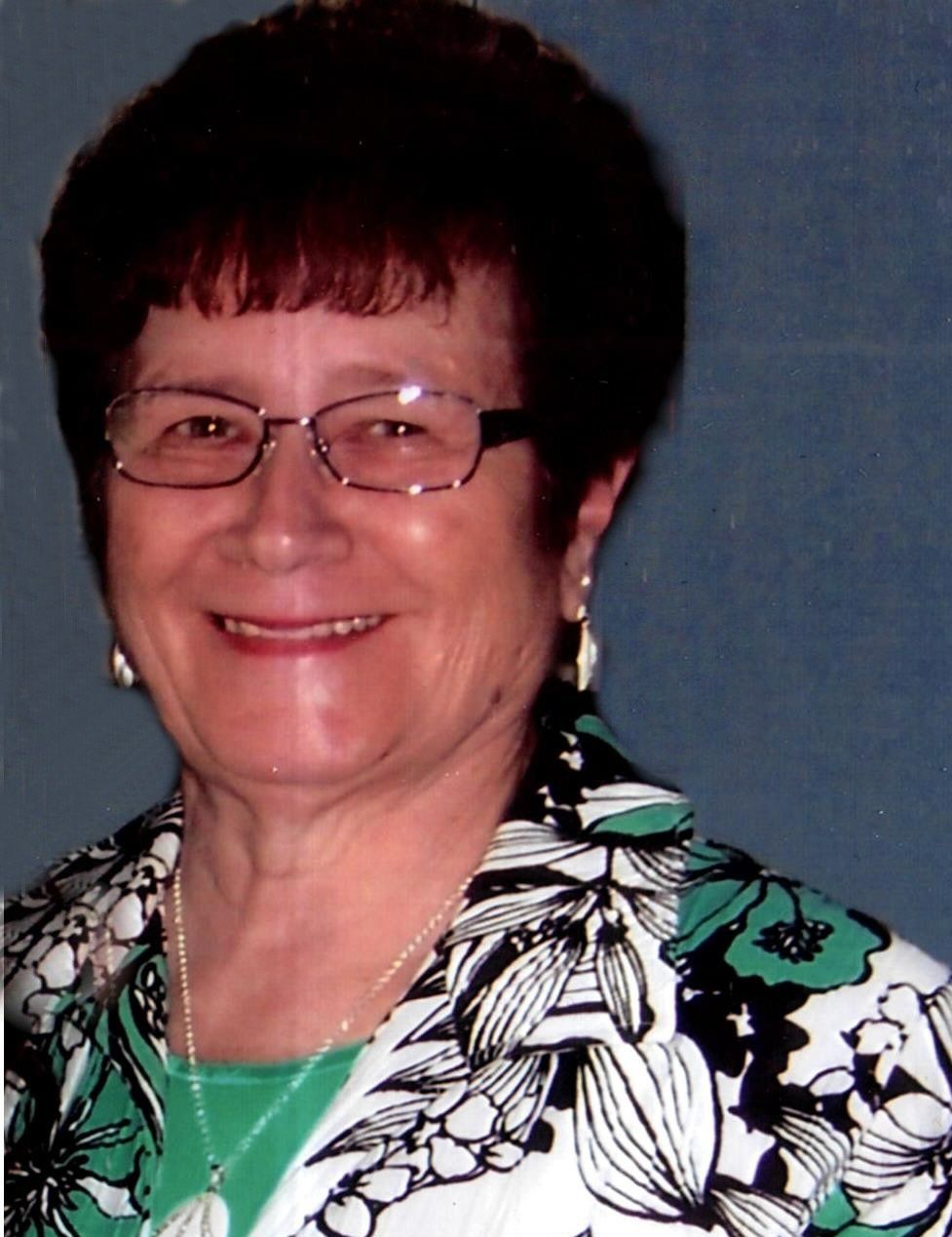 Mary Lou L Bollig