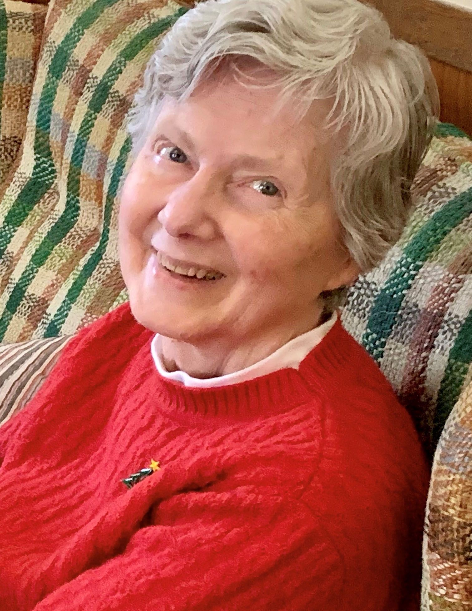 Karen Rae Hillner