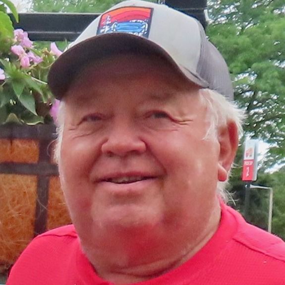 Craig Vernell Mickelson's obituary photo'