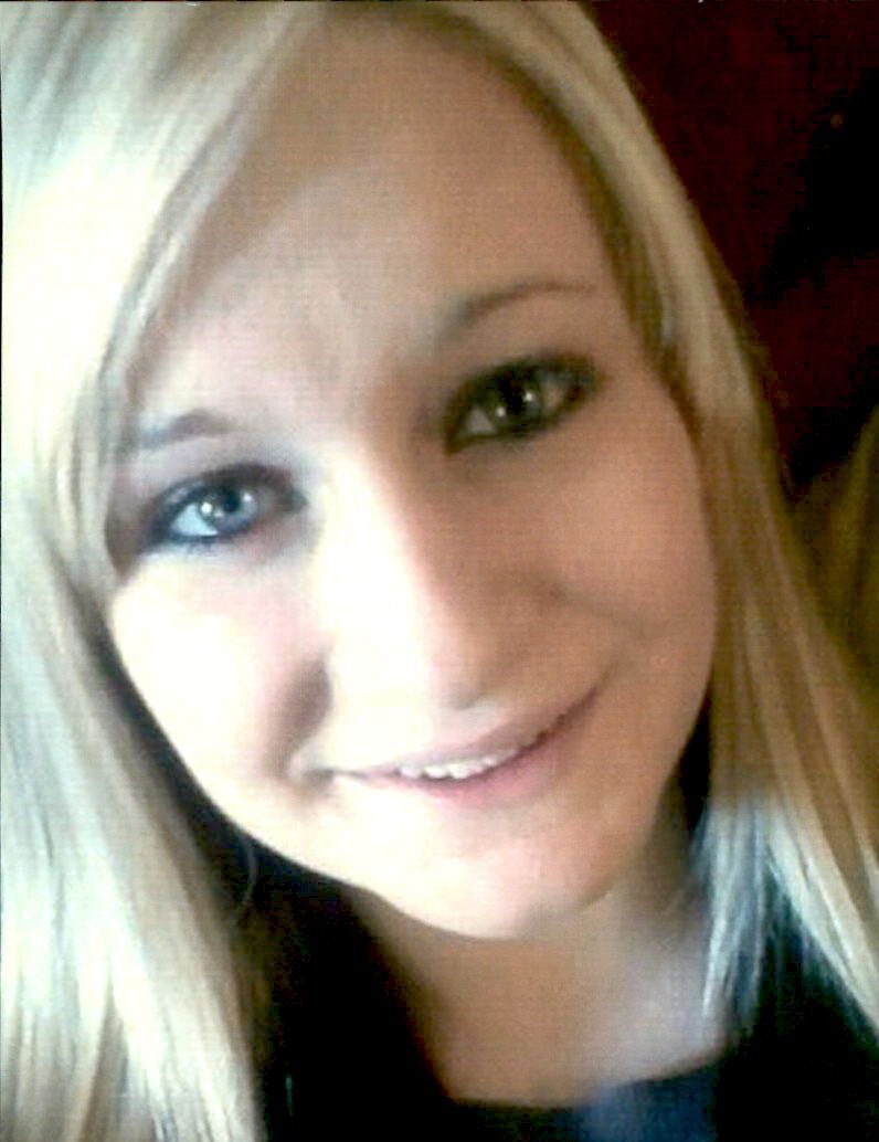 Makenzi L Vonbehren