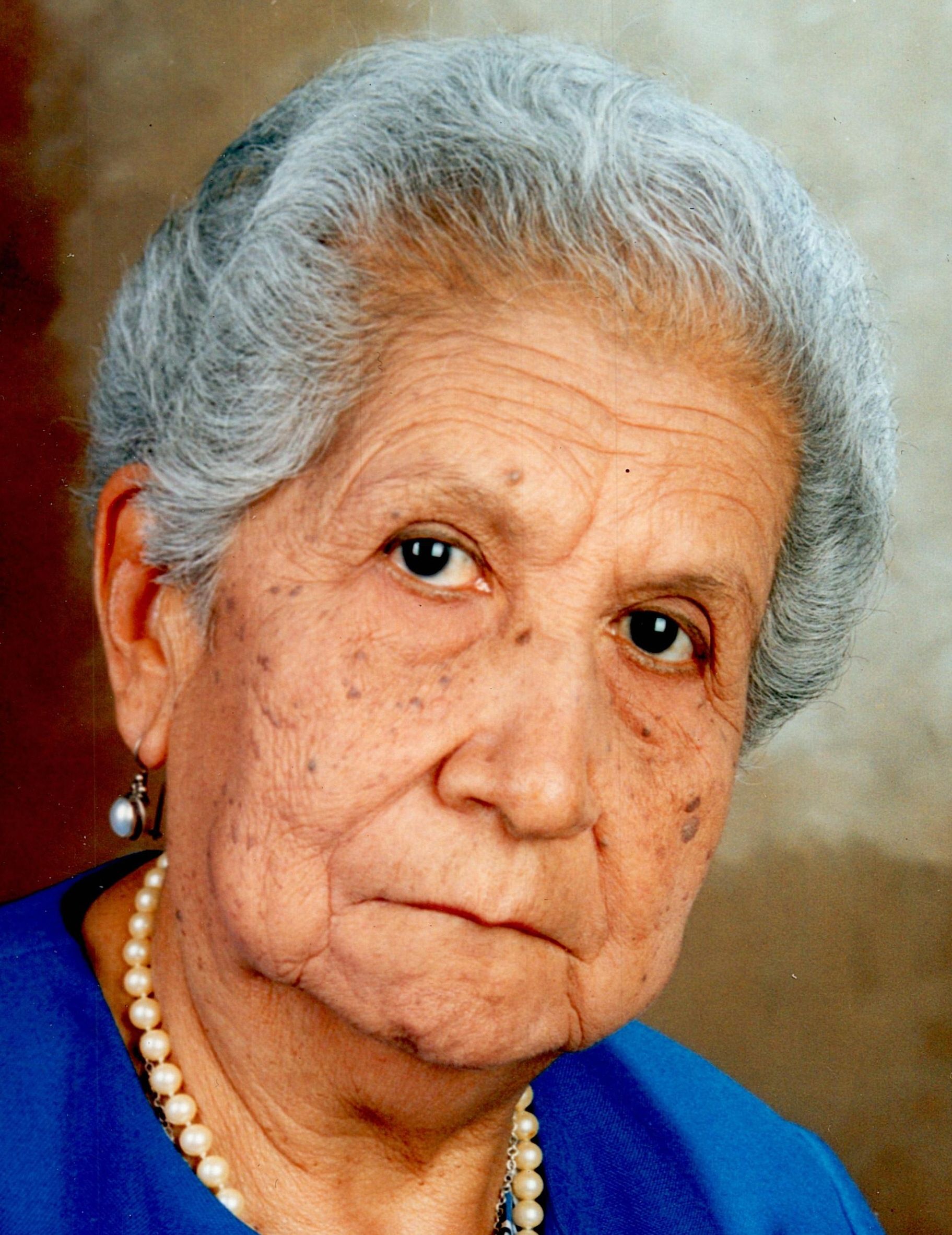 María  Esther  Velazco de Secchi