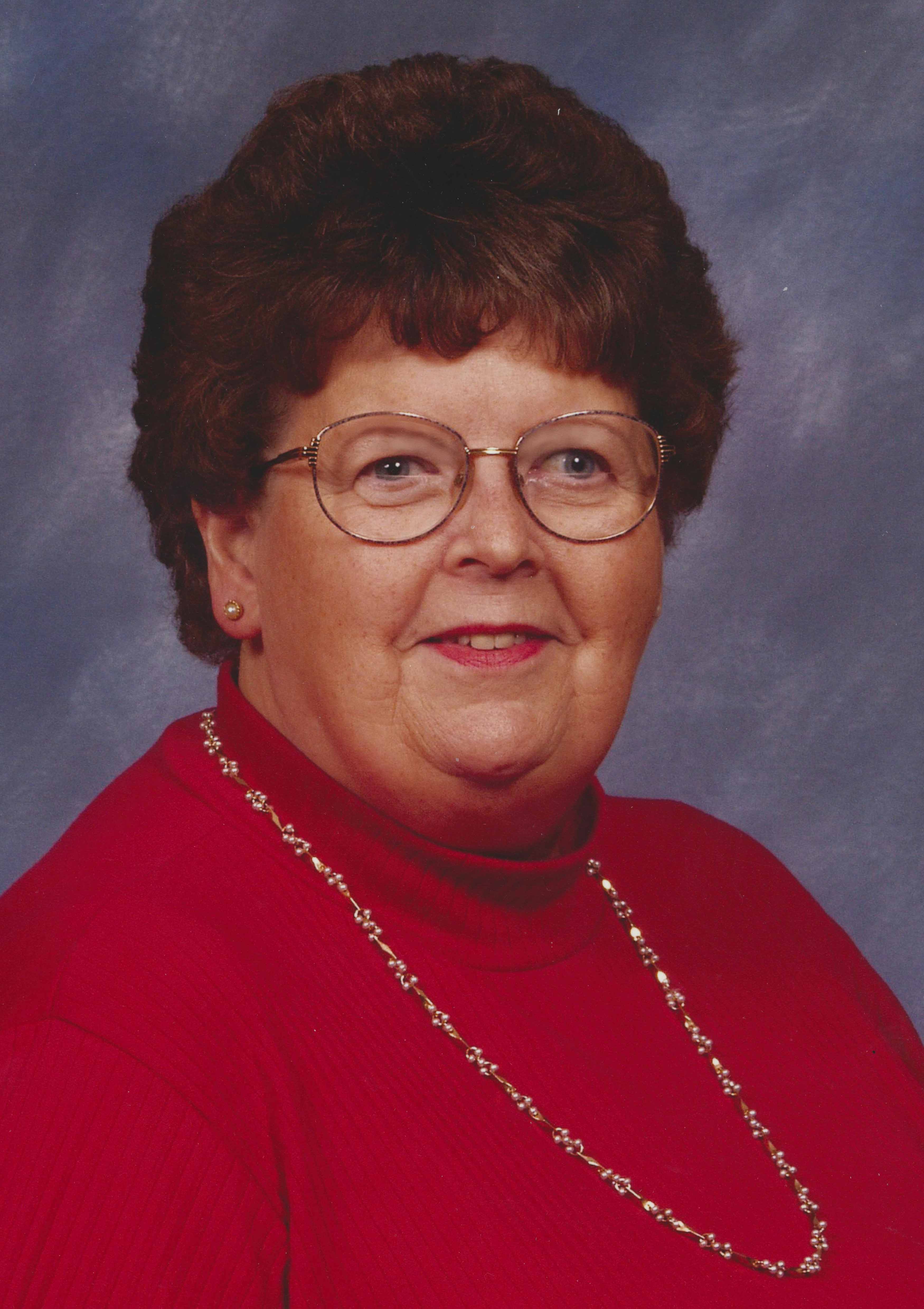 Yvonne Kay Grapsas