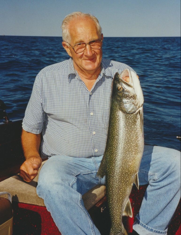 James "Jim" W Peckham
