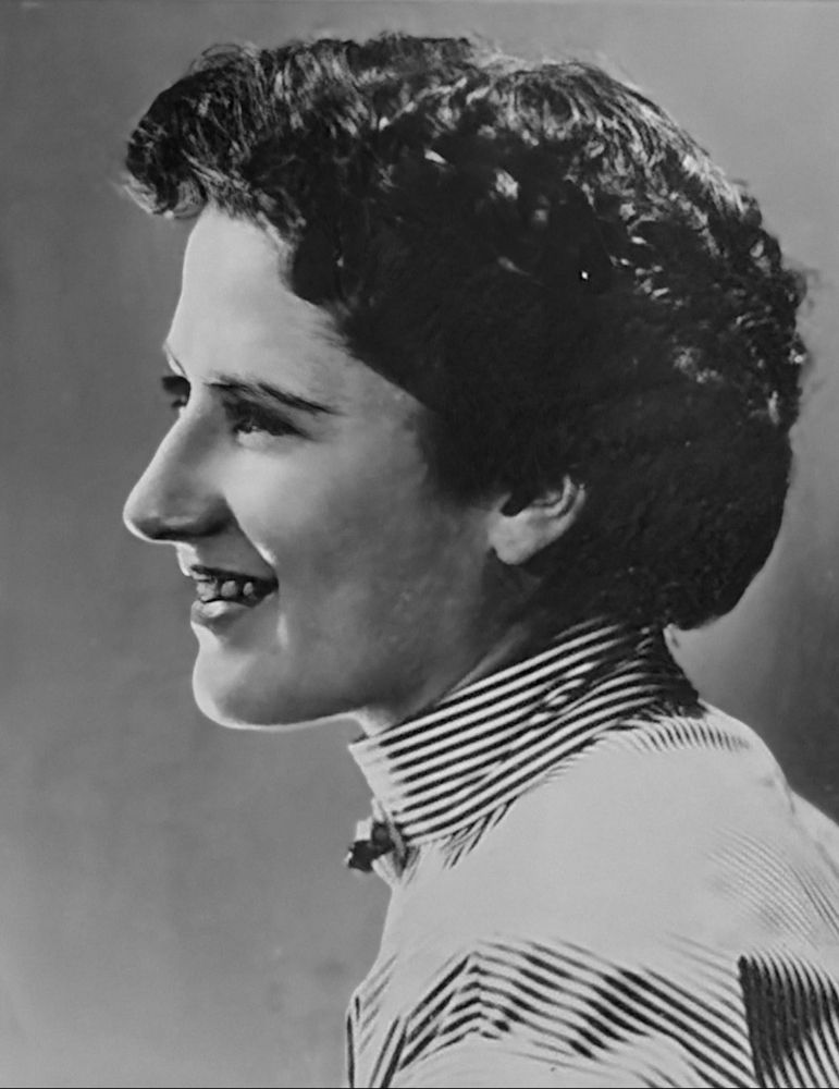Elfriede Jones