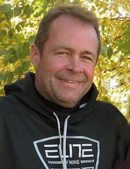 Mark C Veldey