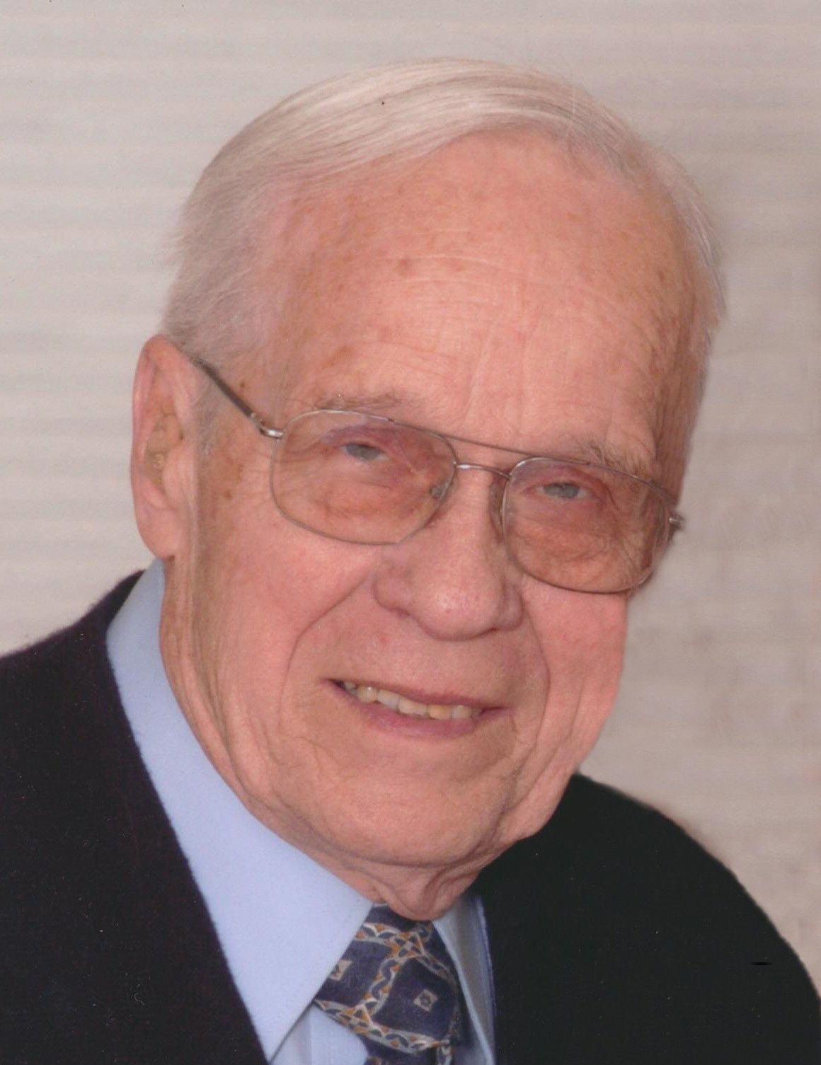Kenneth Michael Theisen