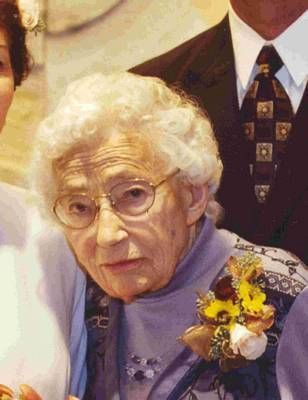 Mary Hollfelder