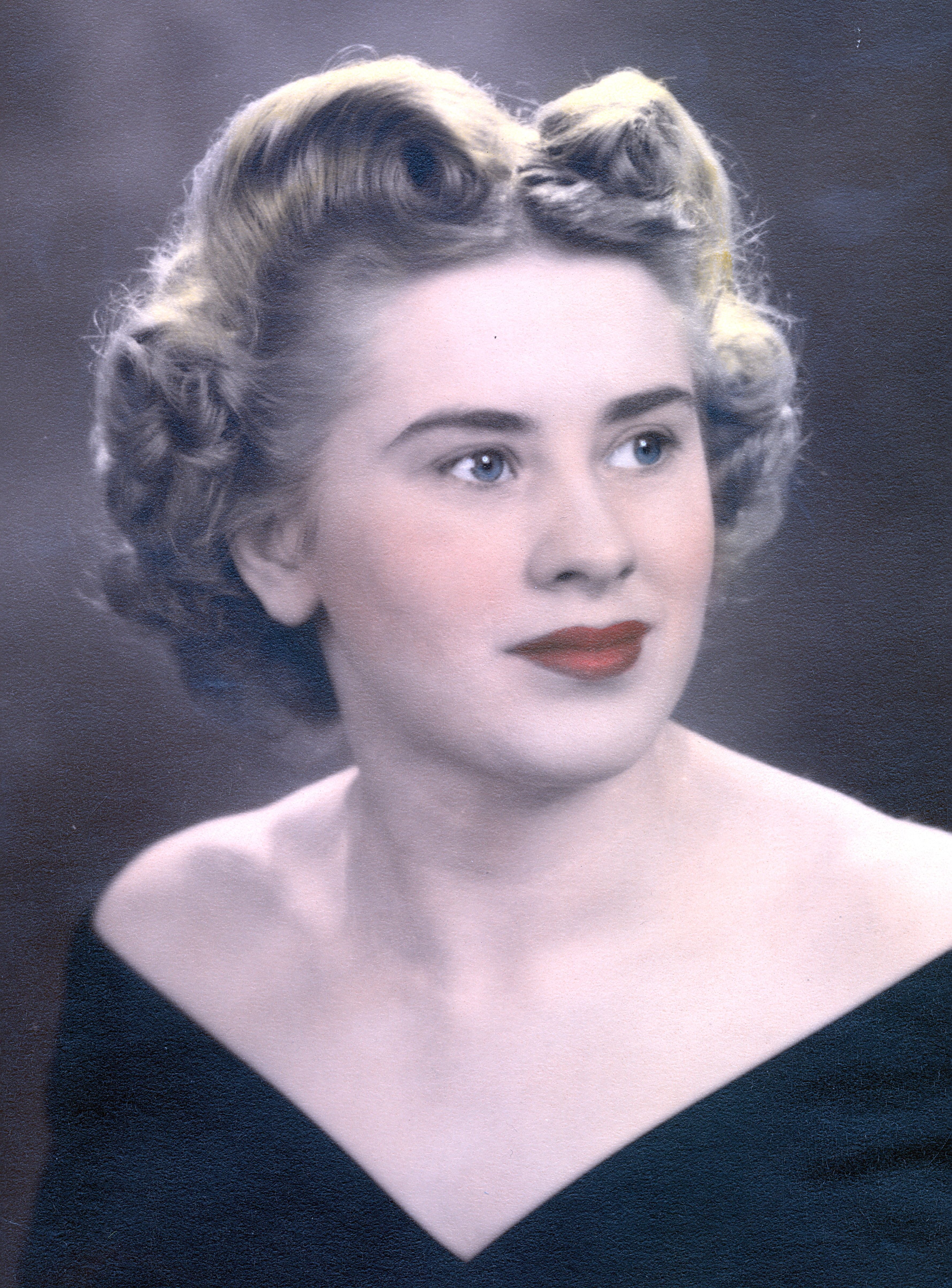 Dorothy Elaine Blado
