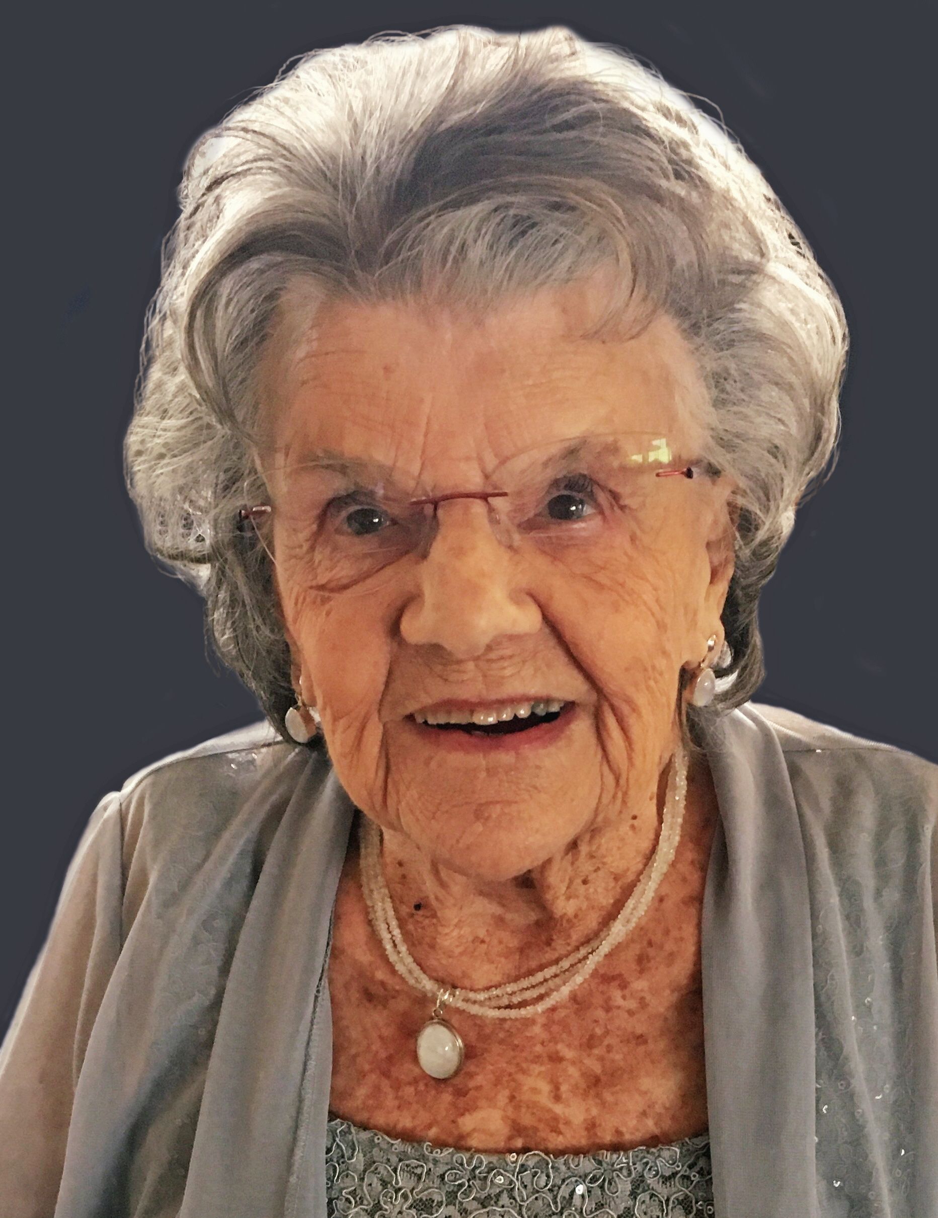 Bette Mae Behrens