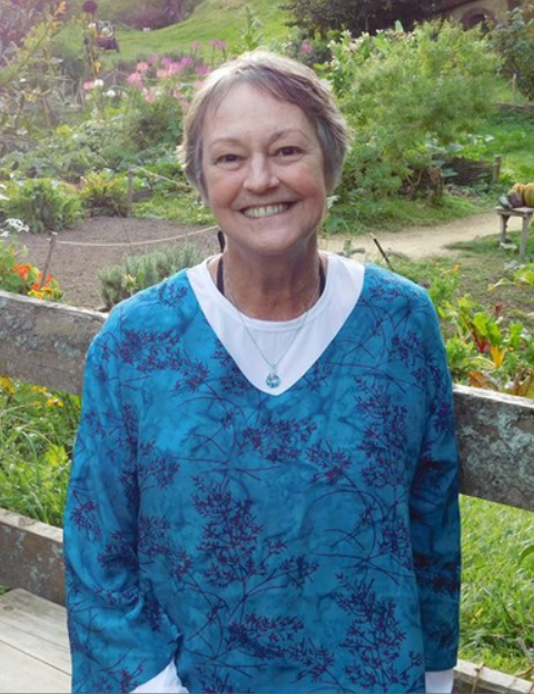 Lt. Commander Ruth E. (Barrow) Bar