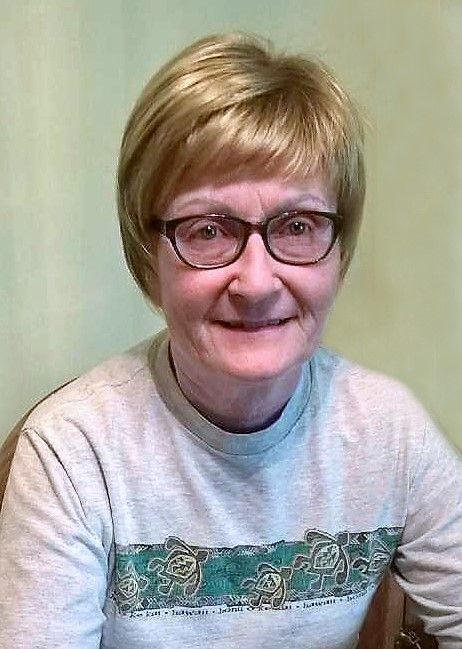 Donna M Schroeder
