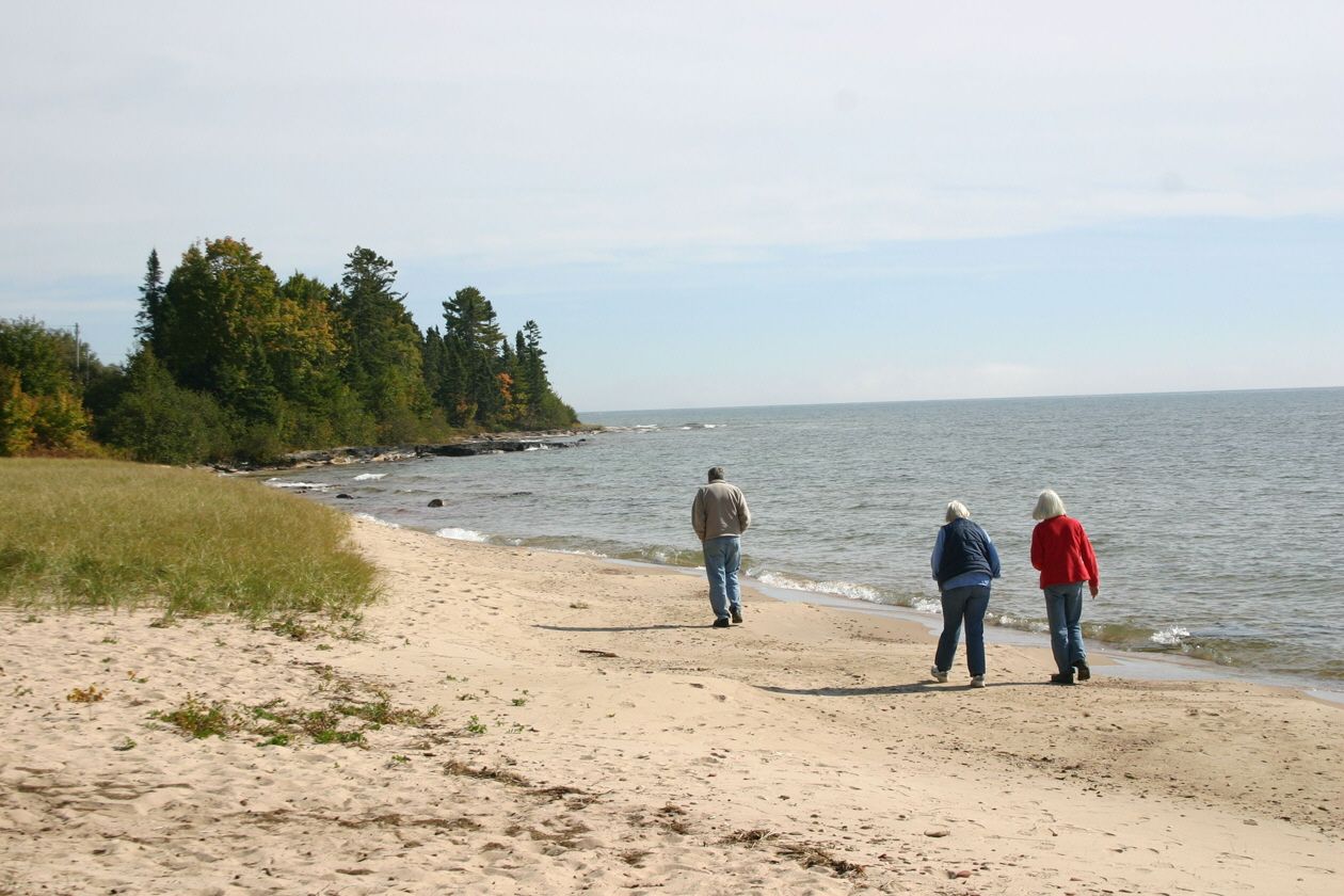 Memorial wall photo