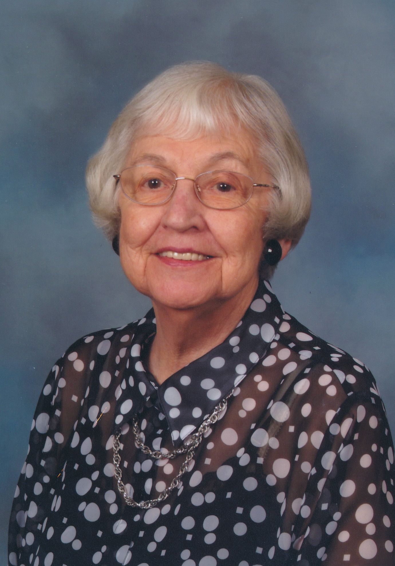 Carolyn Yelk