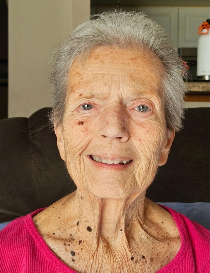 Shirley M Hanson