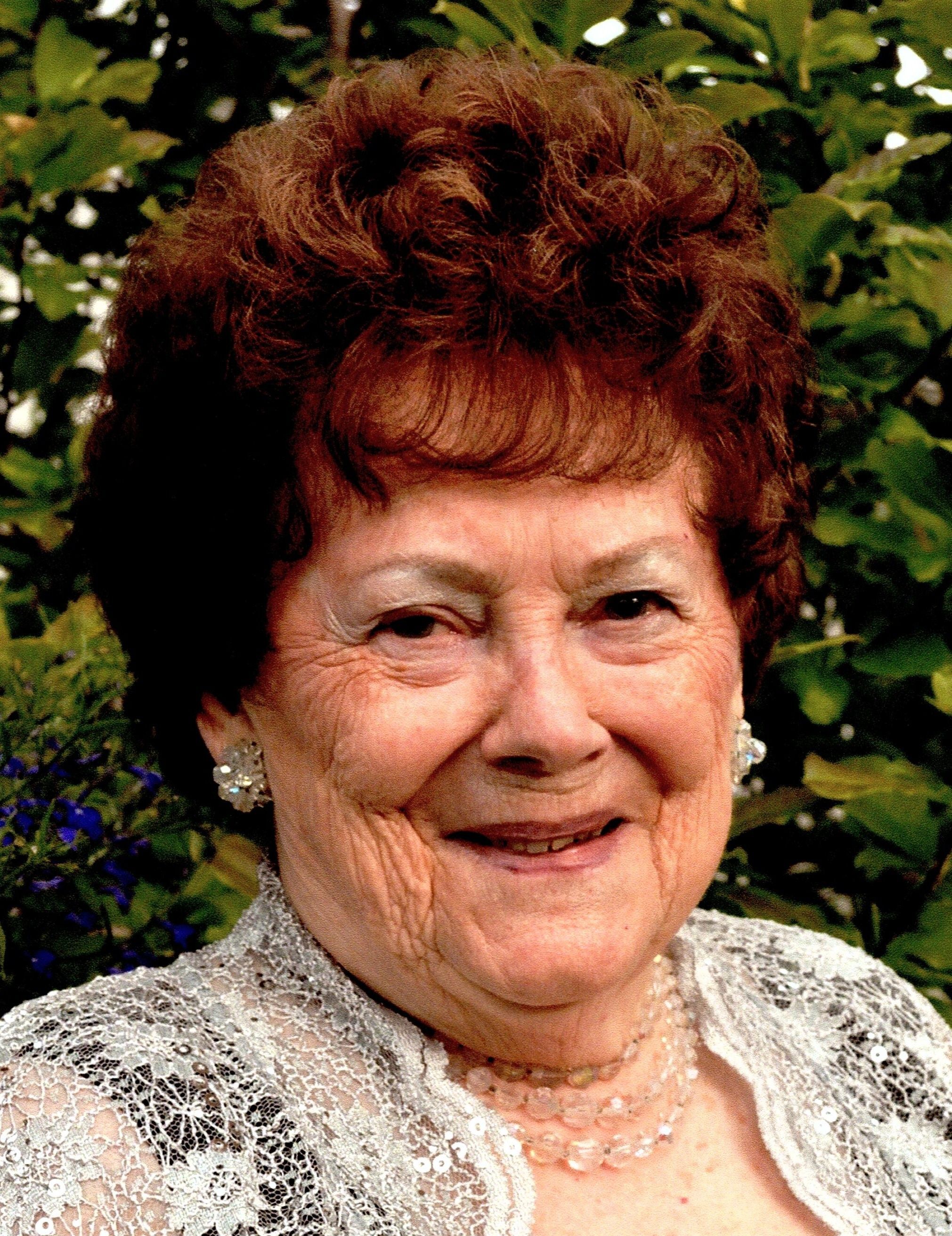 Betty D. (Brunker) Kluesner