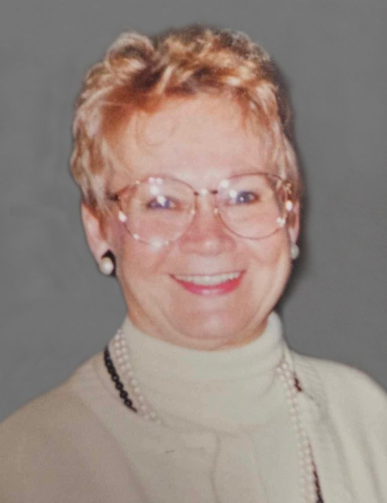 Linda Lou (Johnson) Davis