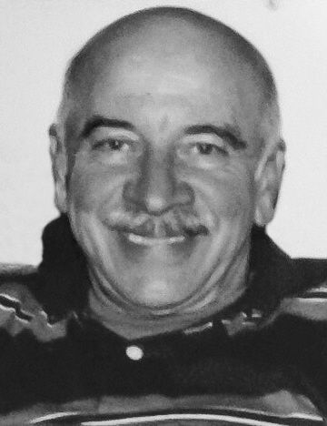 Russell Dean Topper