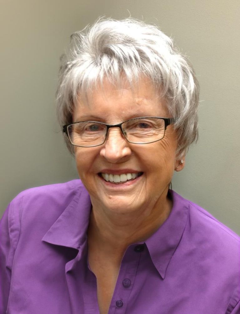 Dorothy "Chris" Lucia Zander