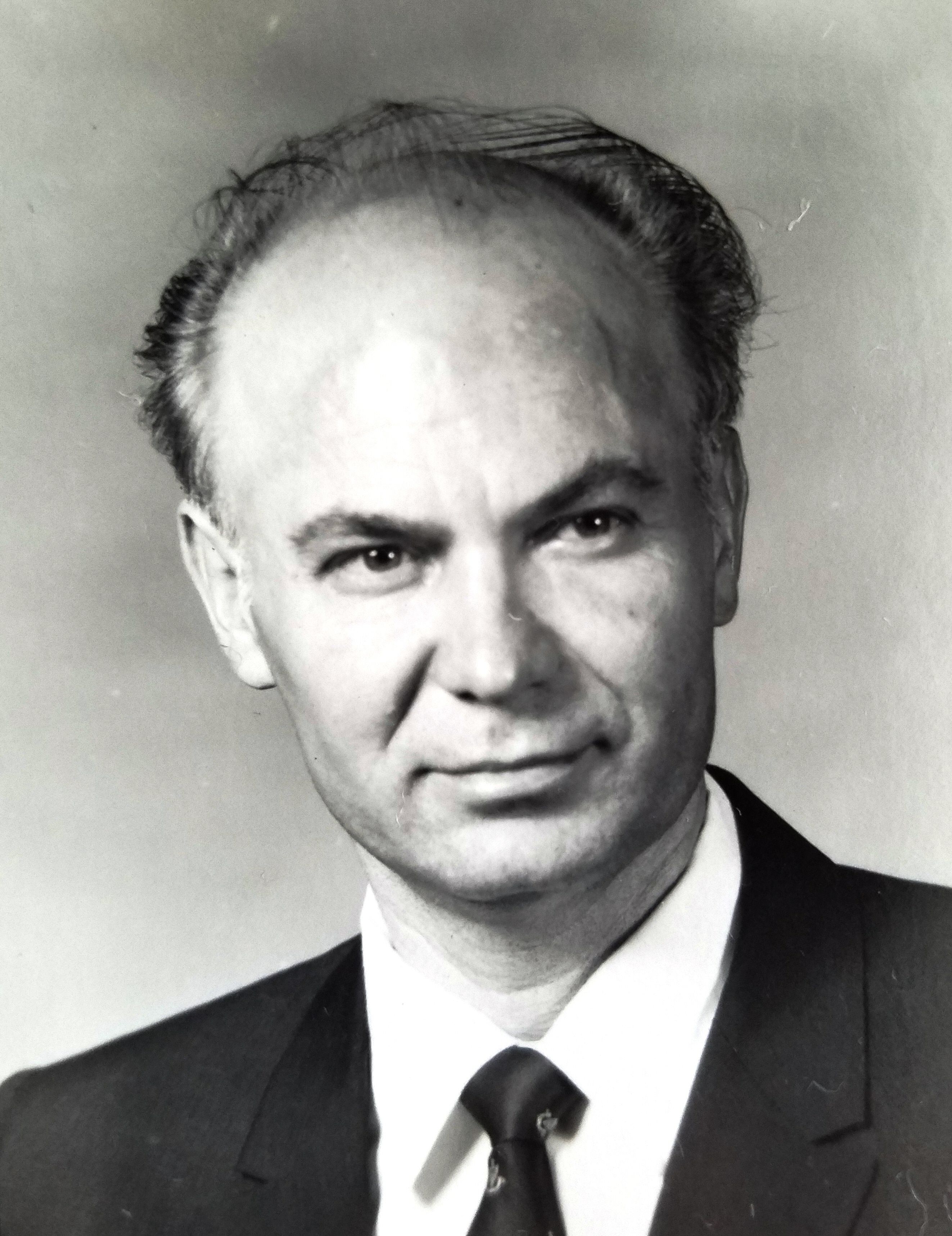 Dr. Dusan Jovanovic