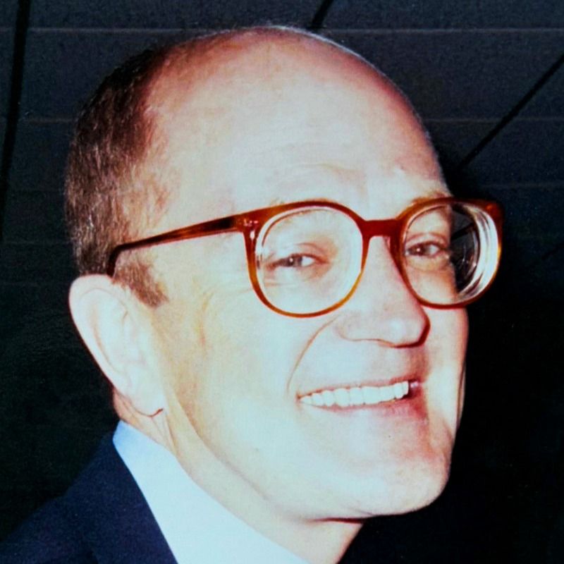 Stephen E. Holmgren                                                                                                    's obituary photo'