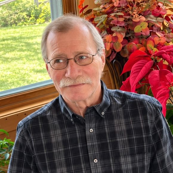 Gerry L. "Otto" Helmke's obituary photo'