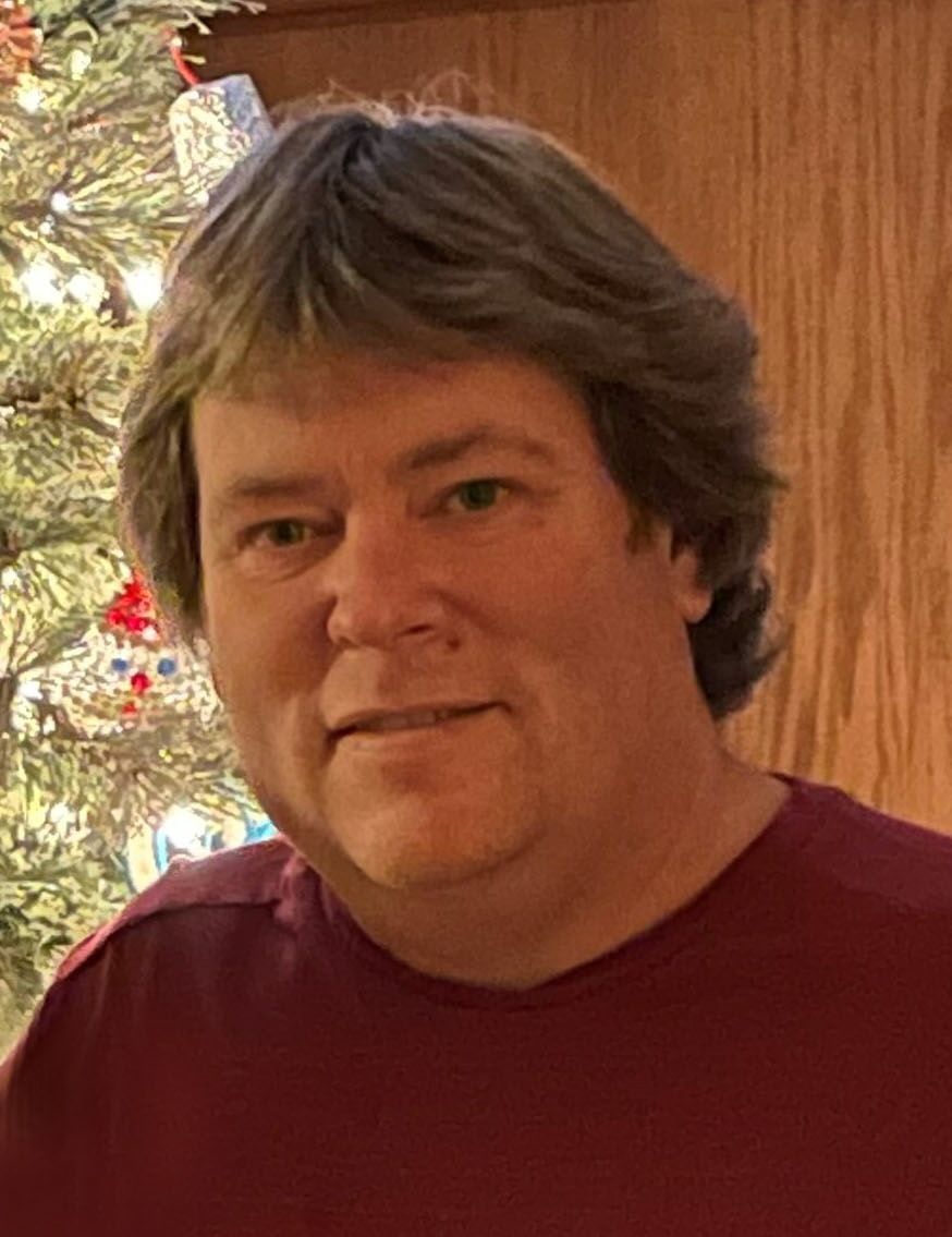 Robert R "Bobby" Holt