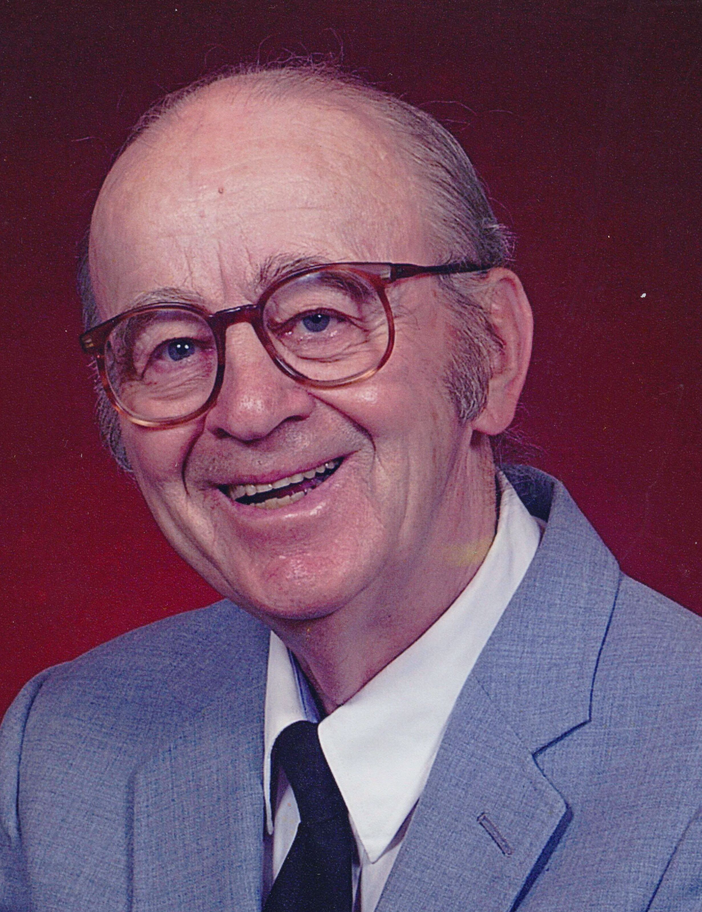 Merton Louis Steckelberg