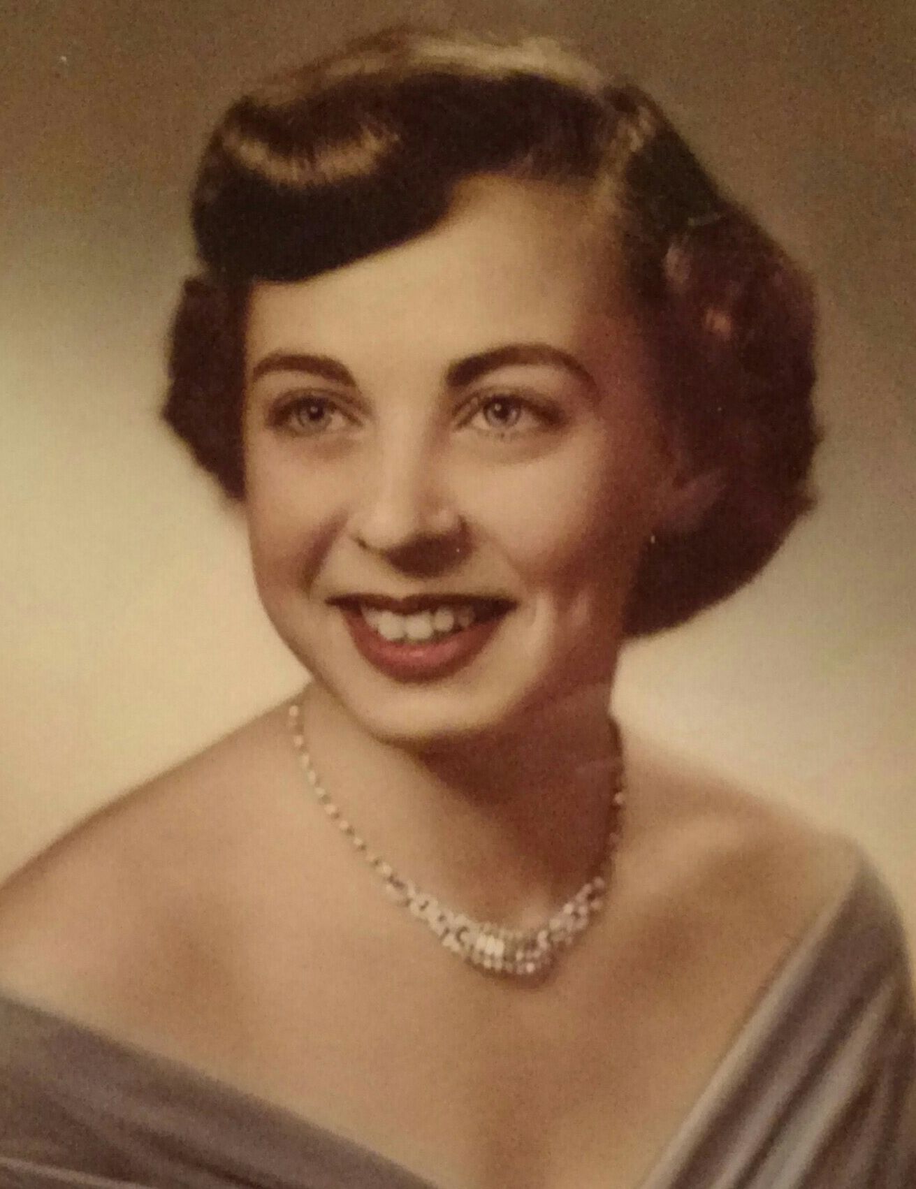 Ruth Esther Vivian Bries