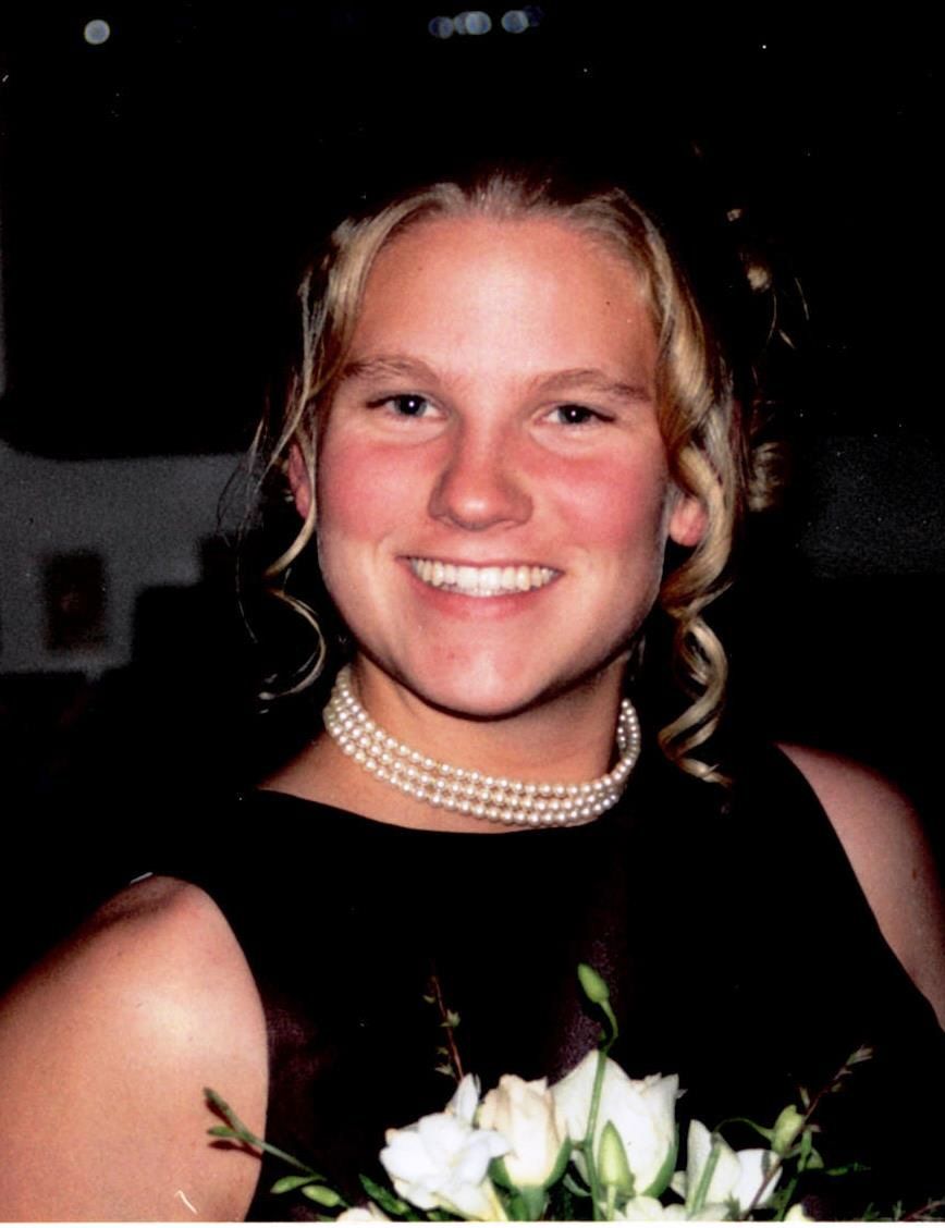 Marcia L Rosecky