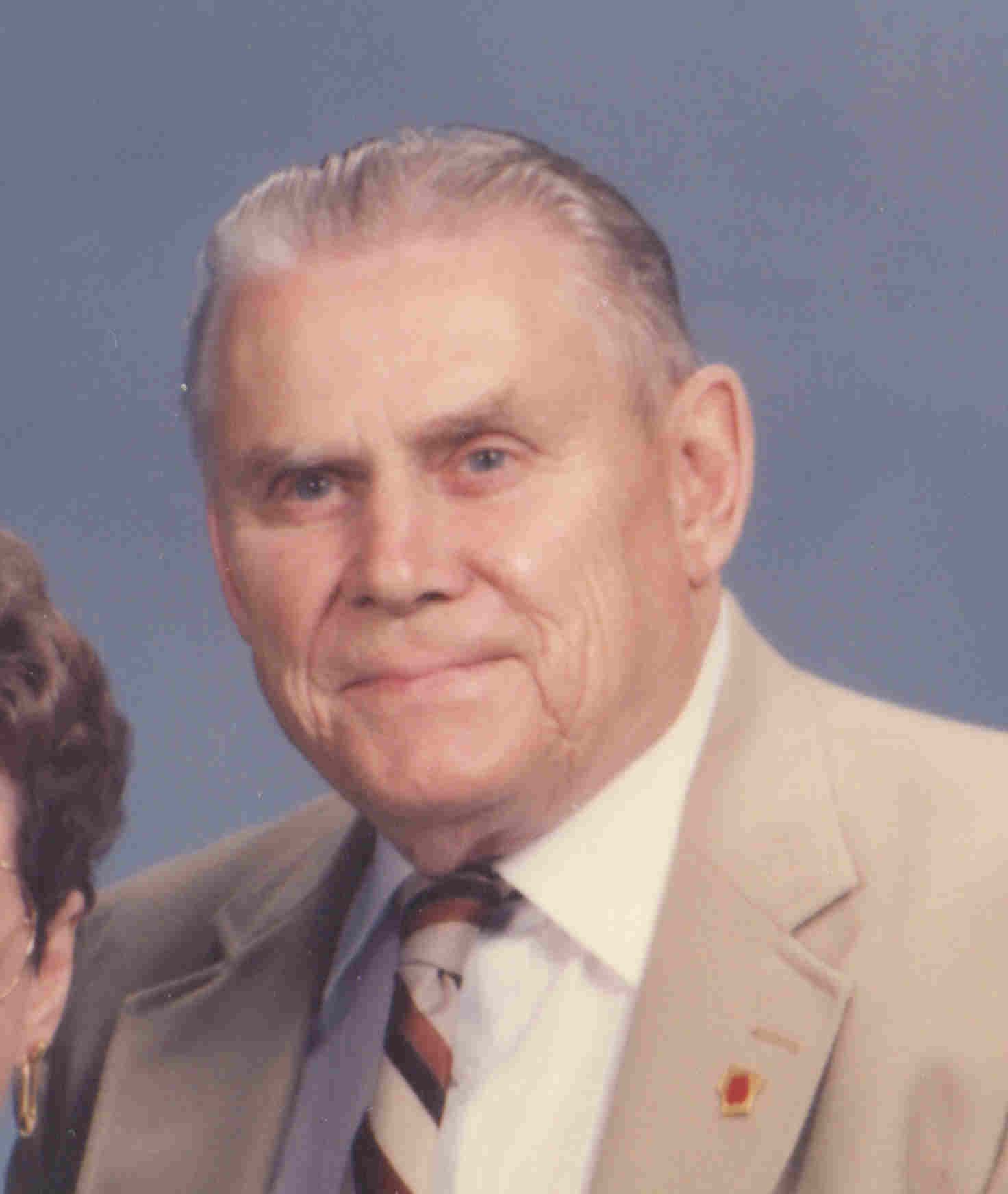 Robert Behling