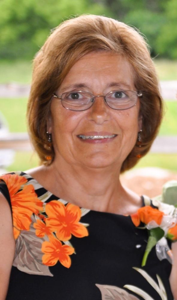 Carolyn A Winters
