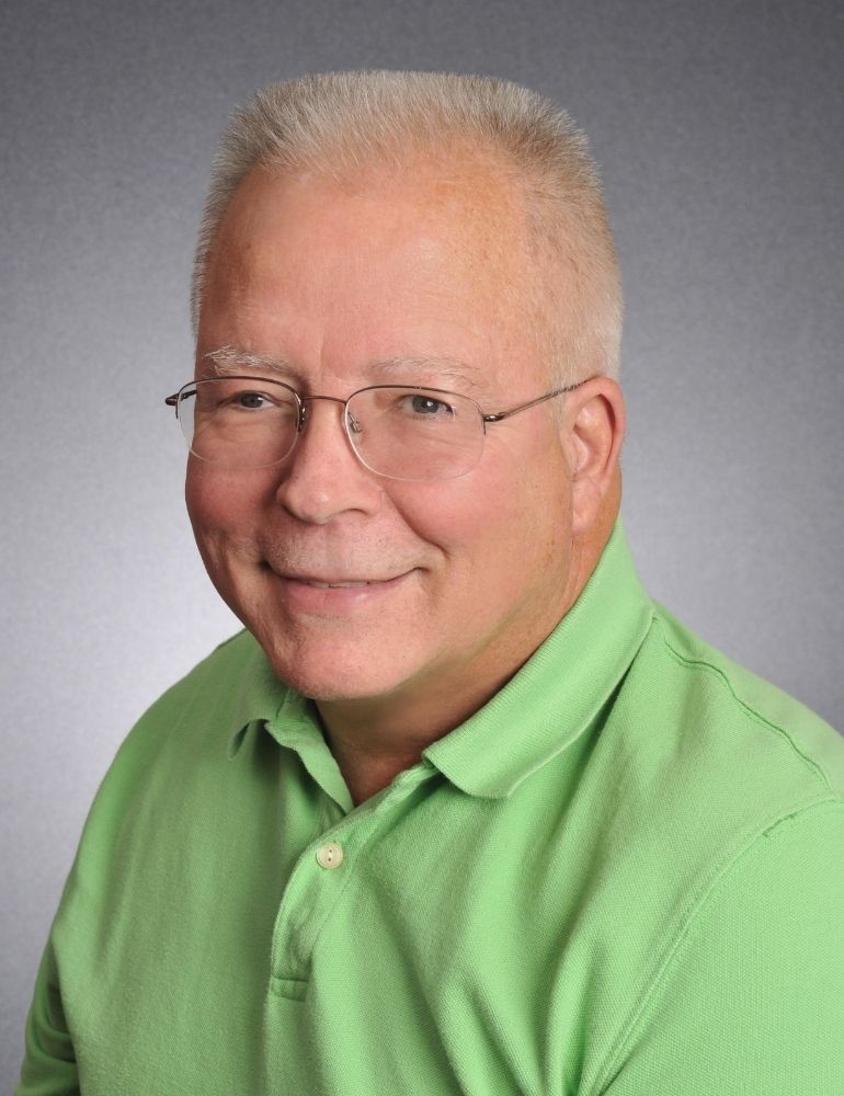 Gary T Lukens