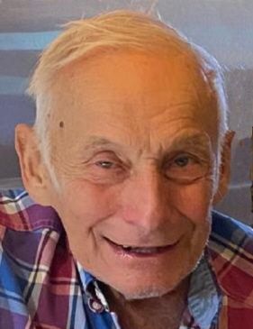 Robert L. "Bob" Hollfelder