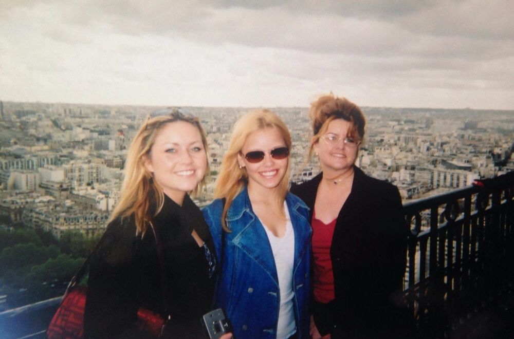 Memorial wall photo