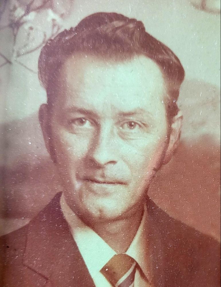 Robert L Rickey