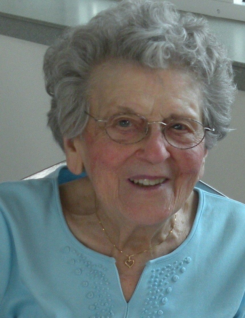Lillian S Goggin