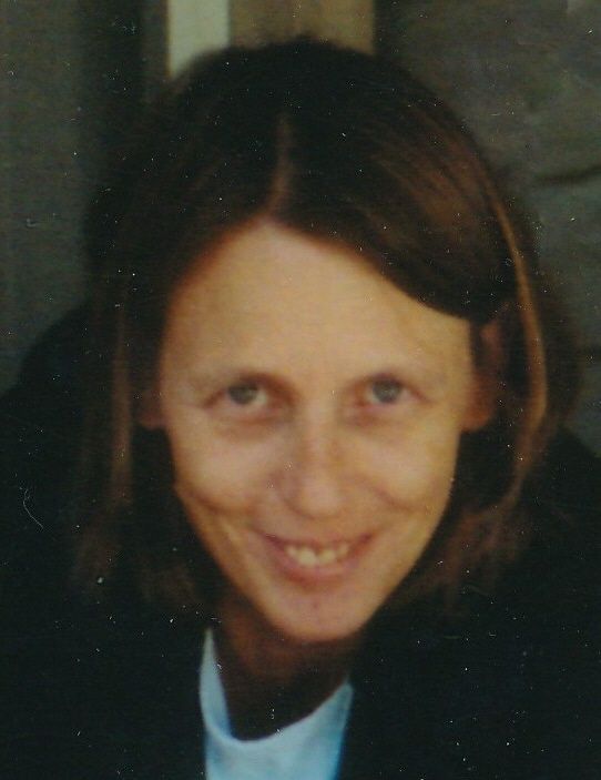Sandra M Disch