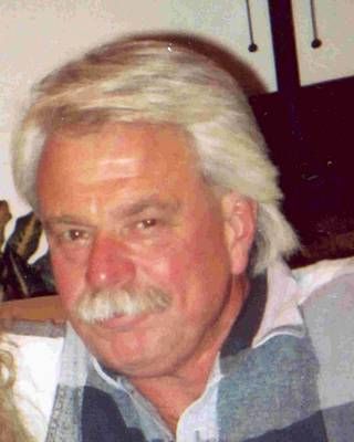 Peter Thacker