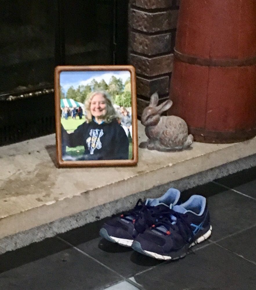 Memorial wall photo