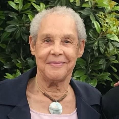 Lillie Mae Holman's obituary photo'