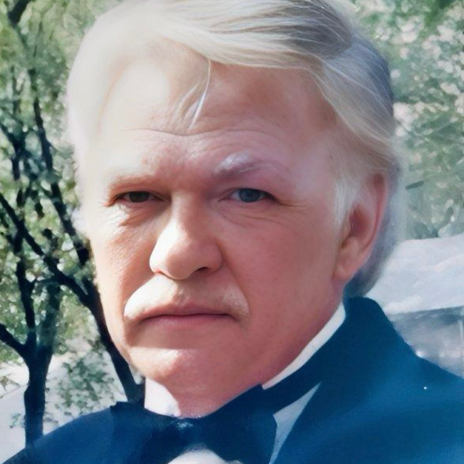 John Lindgrin's obituary photo'