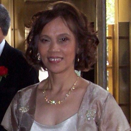 Santa Magpily's obituary photo'