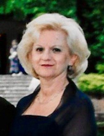 Shirley Armando's obituary photo'